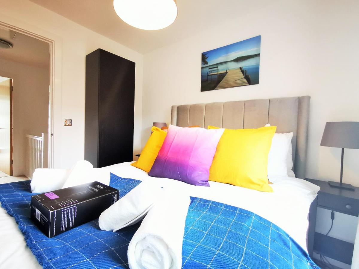 Lovely Holiday Home In Birmingham City Center 3 Bedrooms House By Hf Group Dış mekan fotoğraf